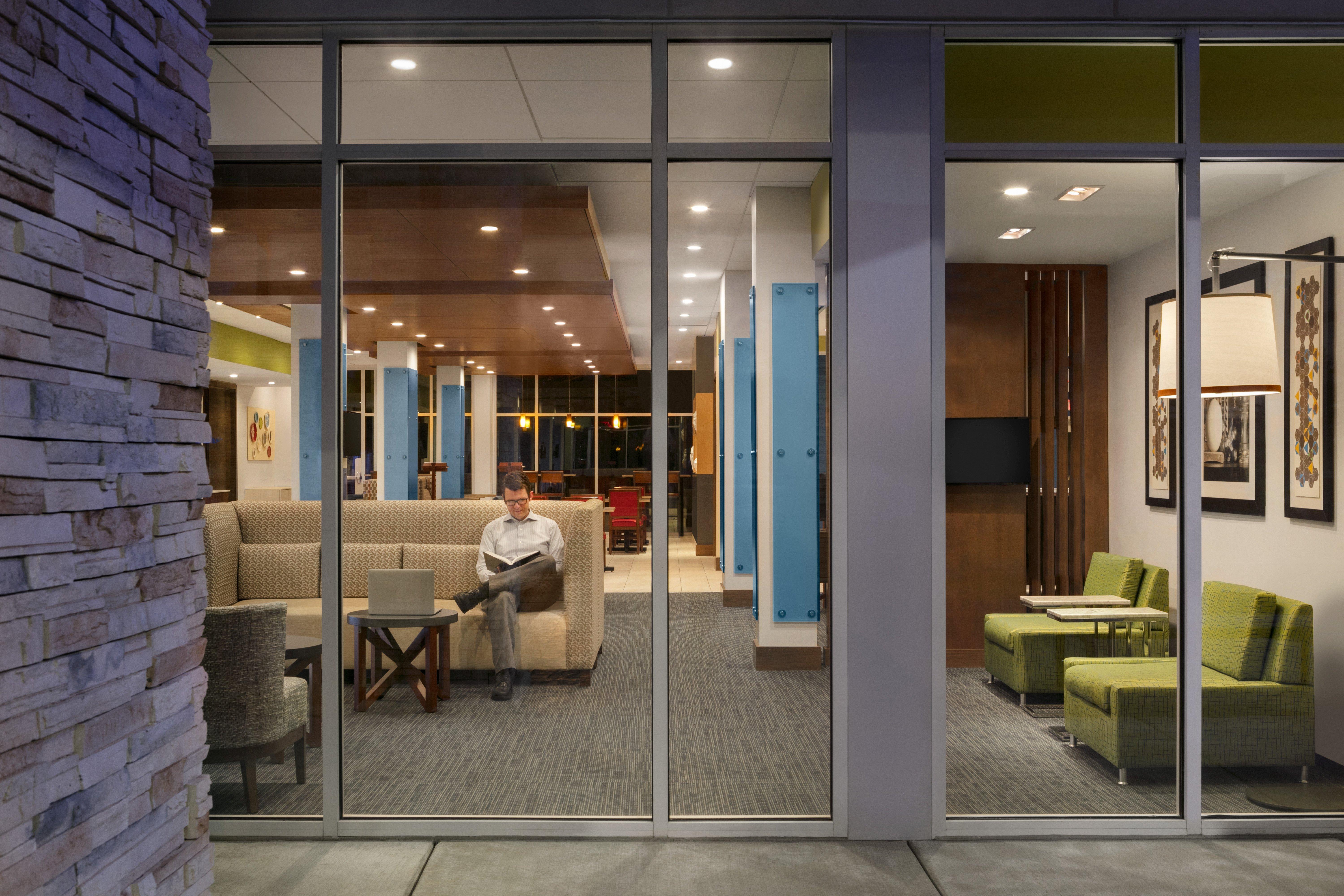 Holiday Inn Express & Suites Salisbury By Ihg Extérieur photo