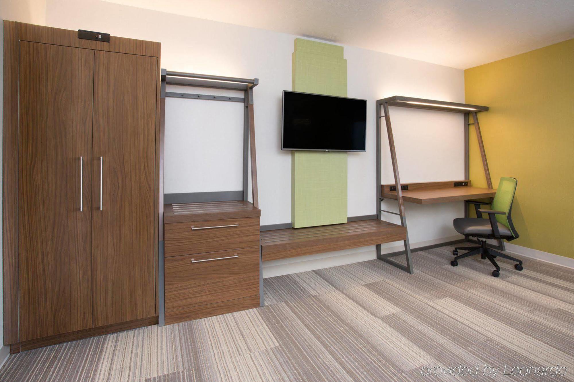 Holiday Inn Express & Suites Salisbury By Ihg Extérieur photo